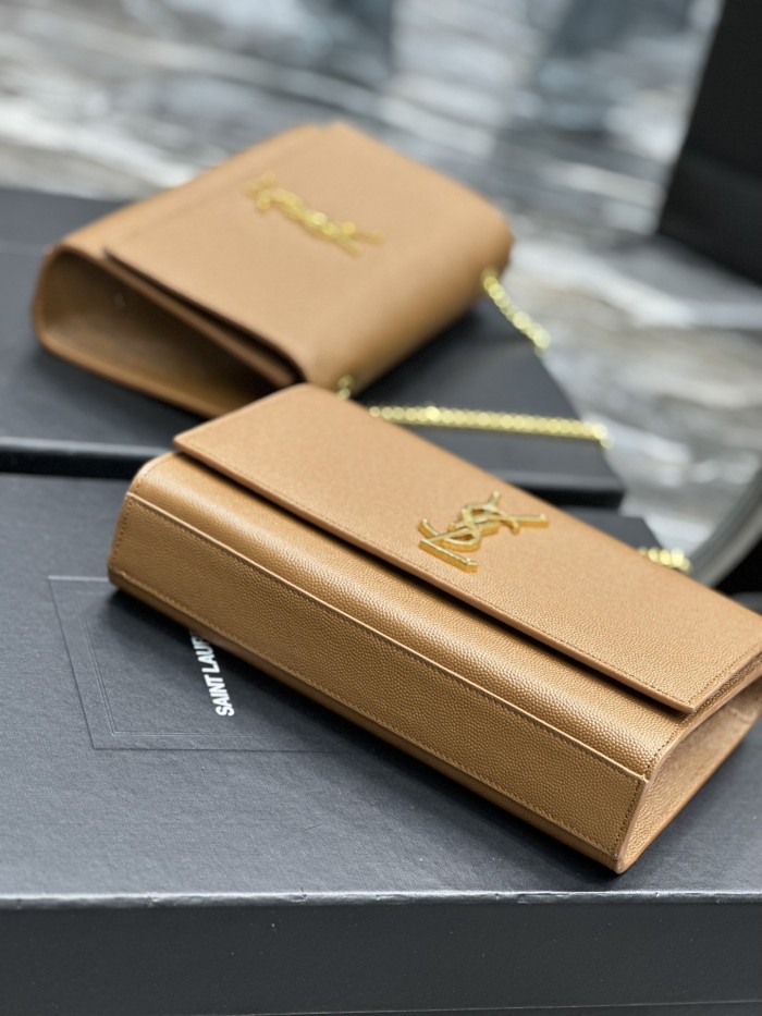 Handbags SAINT LAURENT 364021 size 24x14.5x5 cm