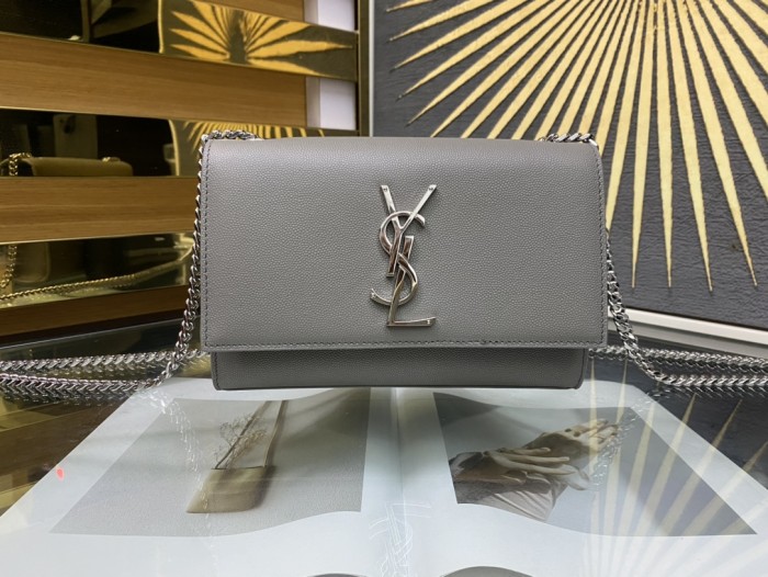 Handbags SAINT LAURENT 469390 size 20x12.5x5 cm