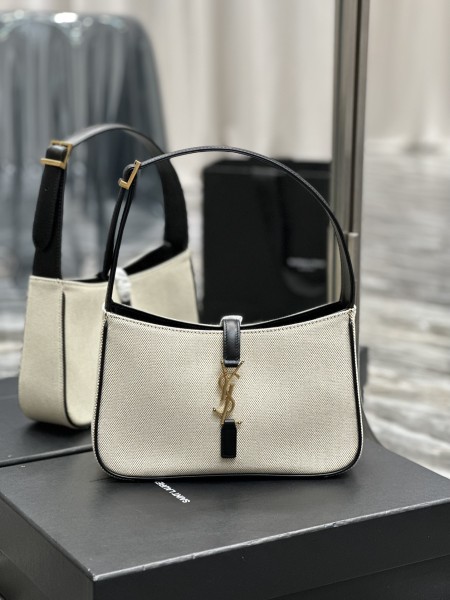 Handbags SAINT LAURENT 657228 size 25X14X6 cm