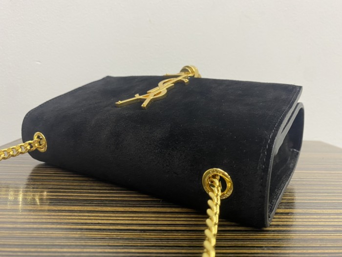 Handbags SAINT LAURENT 474366 size 20x15x7 cm