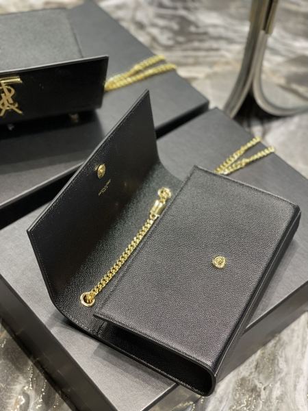 Handbags SAINT LAURENT 364021 size 24x14.5x5 cm