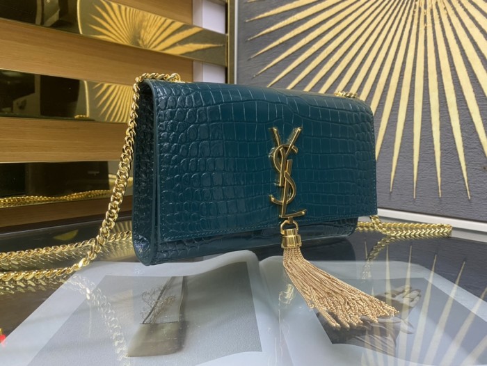 Handbags SAINT LAURENT 474366 size 20x13.5x5.5 cm