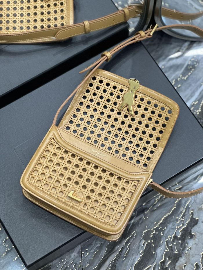 Handbags SAINT LAURENT 634306 size 19×13×5 cm