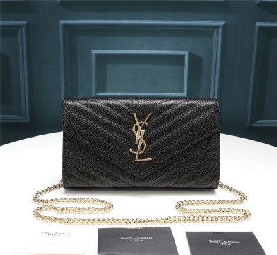 Handbags SAINT LAURENT 26801 size 22.5x14x4 cm