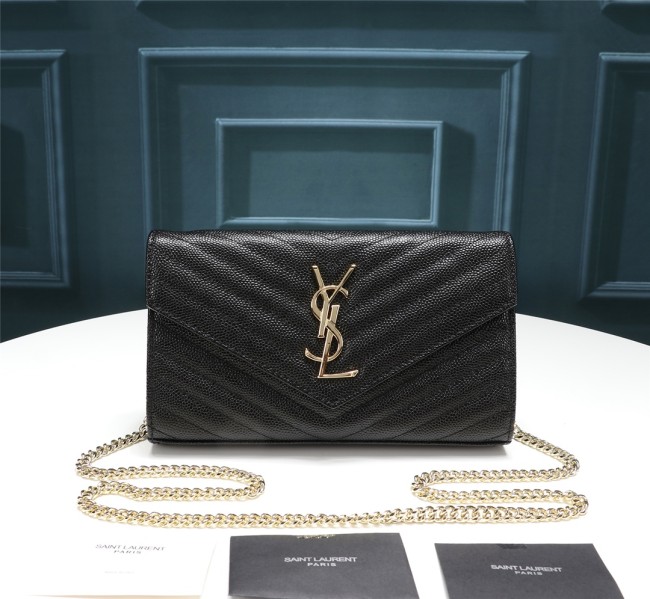 Handbags SAINT LAURENT 26801 size 22.5x14x4 cm
