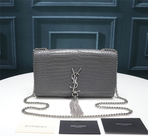 Handbags SAINT LAURENT 26700 size 24*5.5*14.5 cm