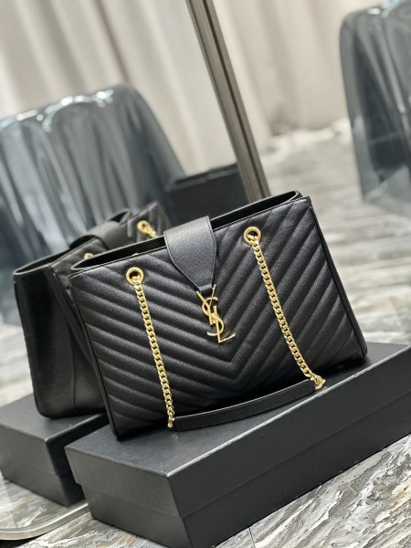 Handbags SAINT LAURENT 668900 size 33×22×15 cm