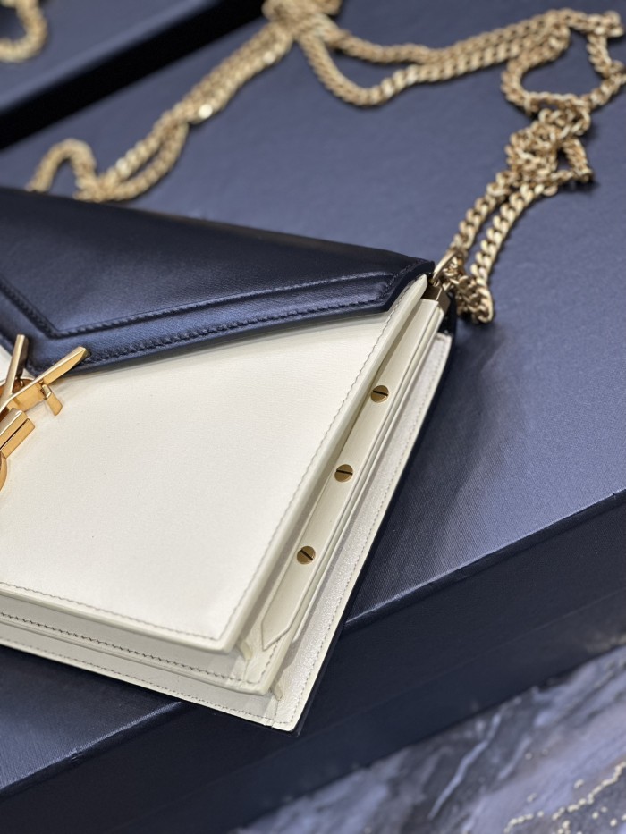 Handbags SAINT LAURENT 532750 size 22x16.5x5.5 cm