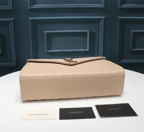 Handbags SAINT LAURENT 26588 size 30x20X6 cm