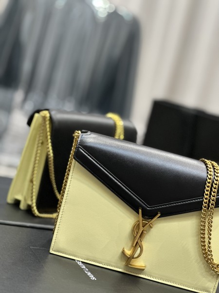 Handbags SAINT LAURENT 532750 size 22x16.5x5.5 cm