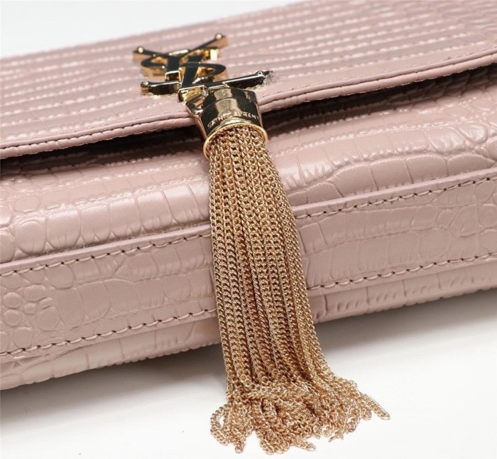 Handbags SAINT LAURENT 26700 size 24*5.5*14.5 cm