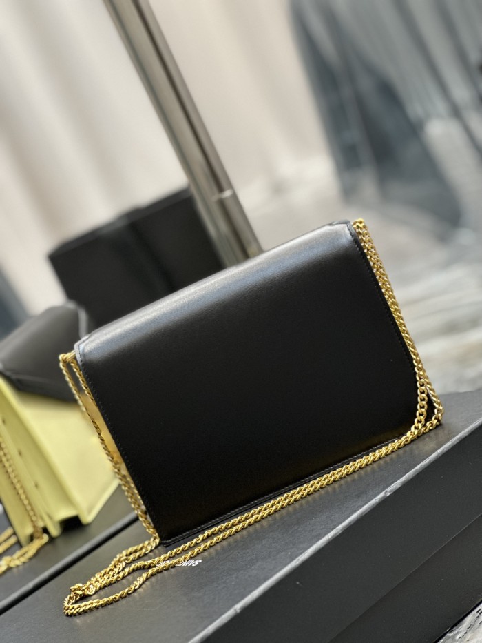 Handbags SAINT LAURENT 532750 size 22x16.5x5.5 cm