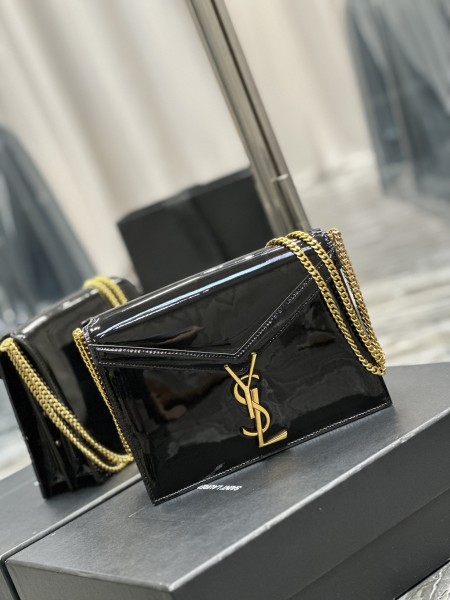 Handbags SAINT LAURENT 532750 size 22x16.5x5.5 cm