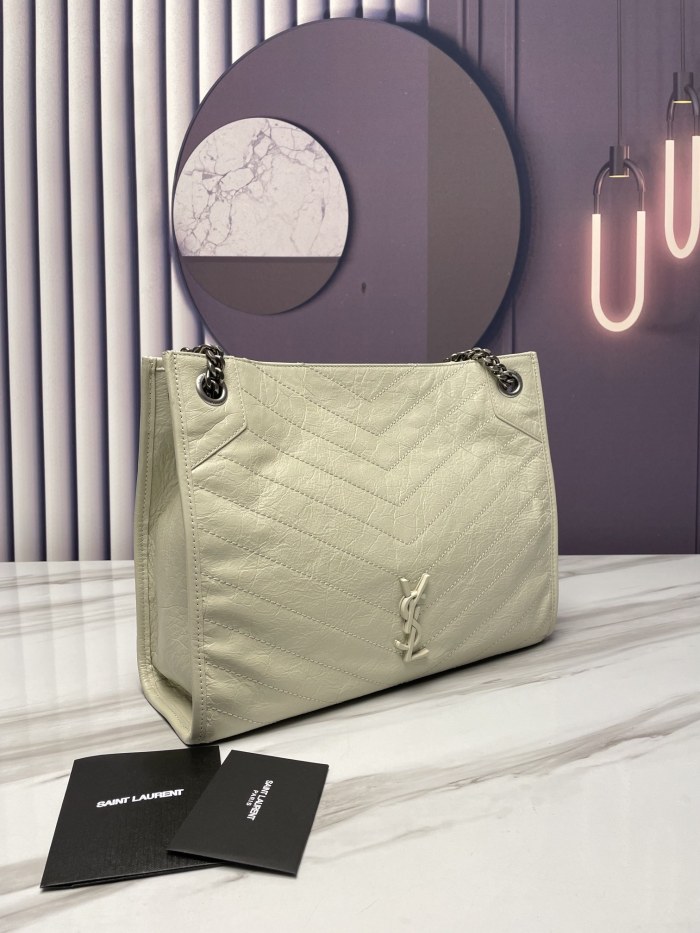 Handbags SAINT LAURENT 577999 size 33x27x11.5 cm