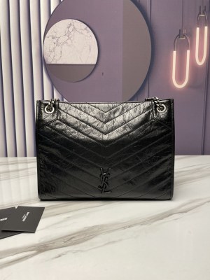 Handbags SAINT LAURENT 577999 size 33x27x11.5 cm