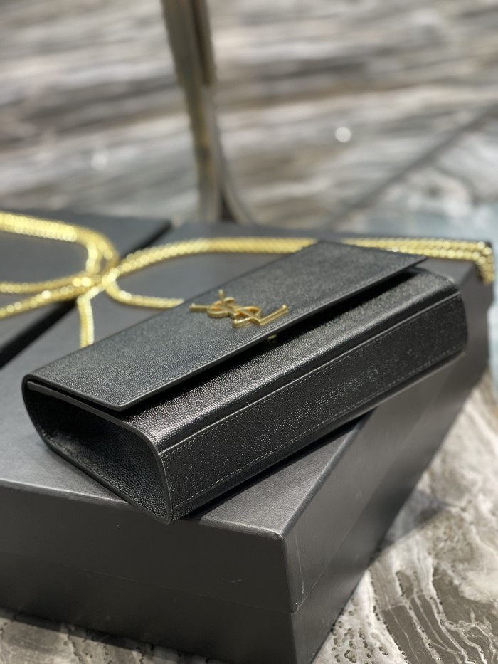 Handbags SAINT LAURENT 364021 size 24x14.5x5 cm