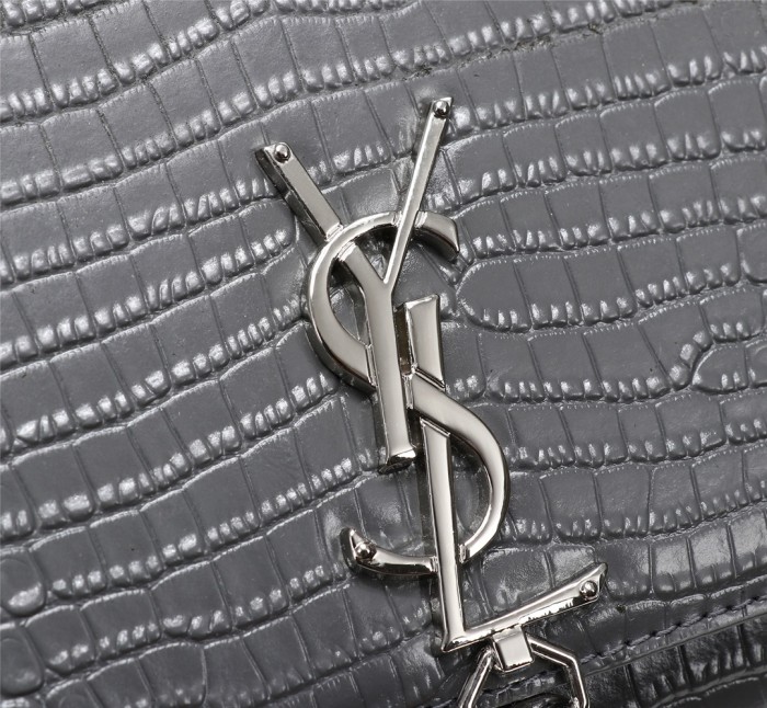 Handbags SAINT LAURENT 26700 size 24*5.5*14.5 cm