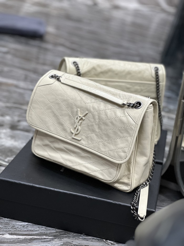 Handbags SAINT LAURENT 498830 size 32x23x9 CM 