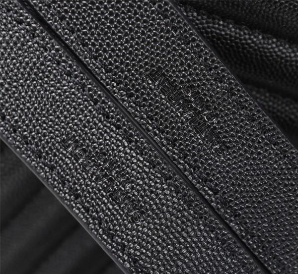 Handbags SAINT LAURENT 26588 size 30x20X6 cm