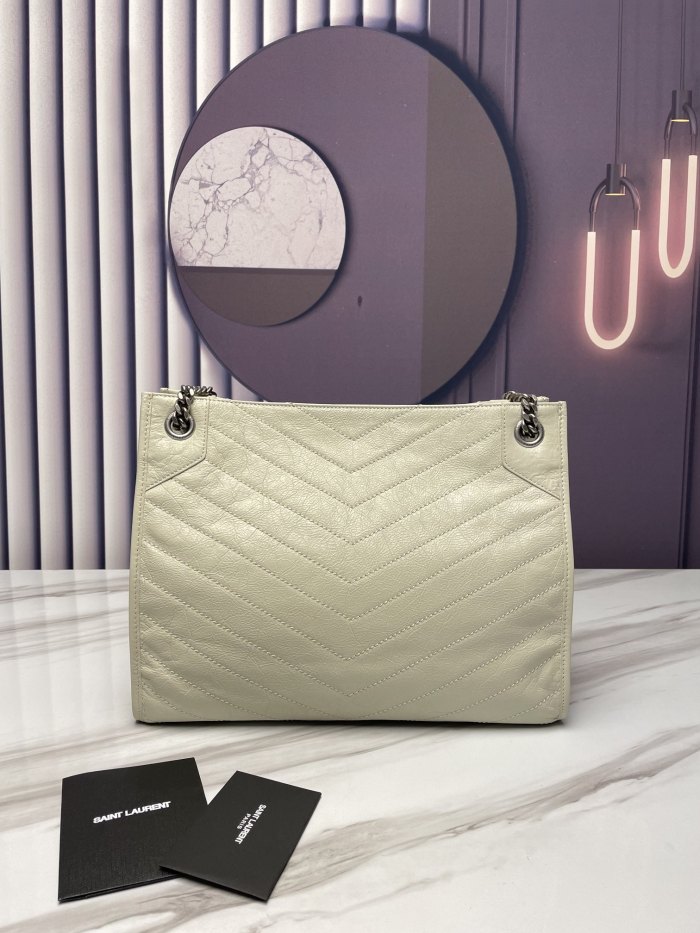 Handbags SAINT LAURENT 577999 size 33x27x11.5 cm