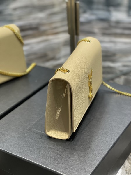 Handbags SAINT LAURENT 364021 size 24x14.5x5 cm