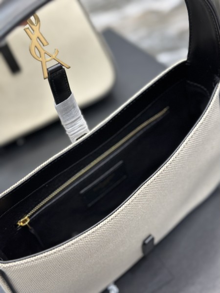 Handbags SAINT LAURENT 657228 size 25X14X6 cm