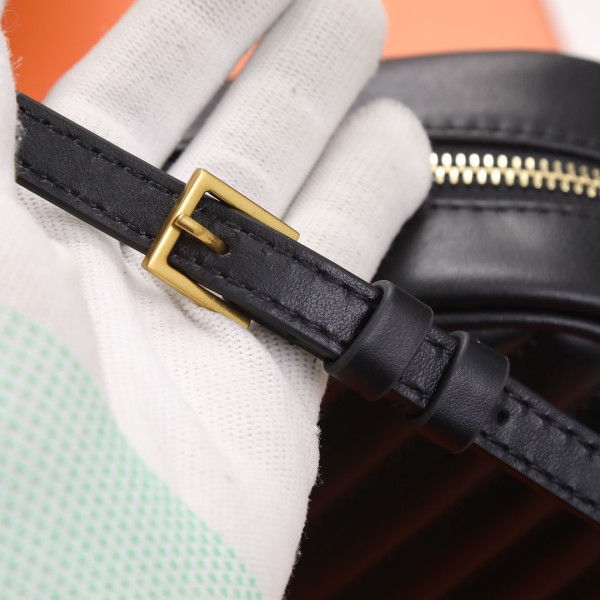 Handbags SAINT LAURENT 422906 size 23x16x6 cm