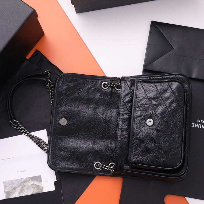 Handbags SAINT LAURENT 533037 size 22x16.5x12 cm