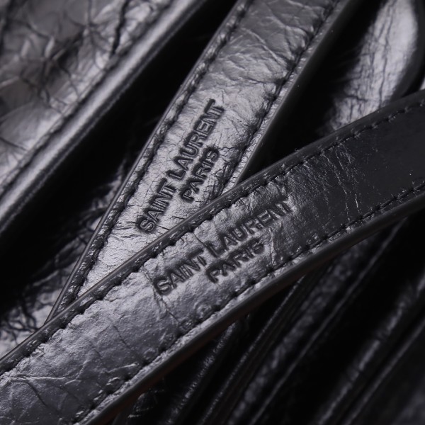 Handbags SAINT LAURENT 533037 size 22x16.5x12 cm