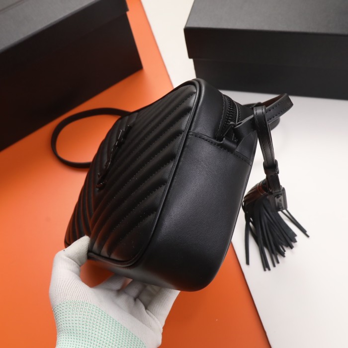 Handbags SAINT LAURENT 520534 size 23x16x6 cm