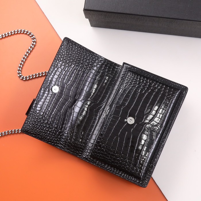 Handbags SAINT LAURENT 442906 size 22x8x16 cm