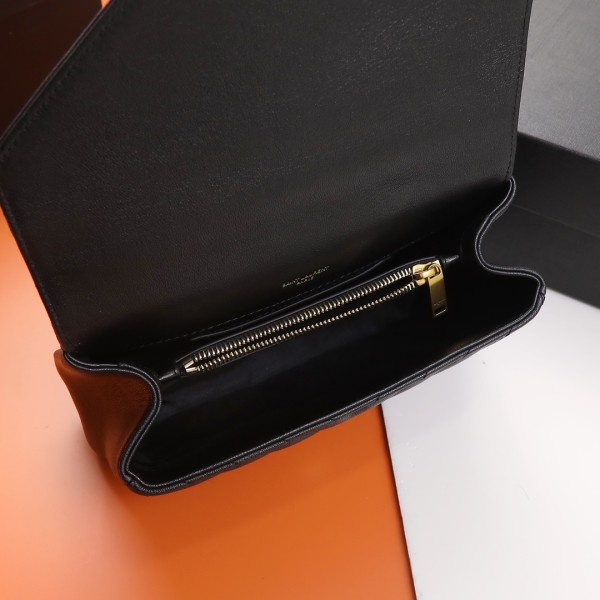 Handbags SAINT LAURENT 392737 size 24x17x6 cm