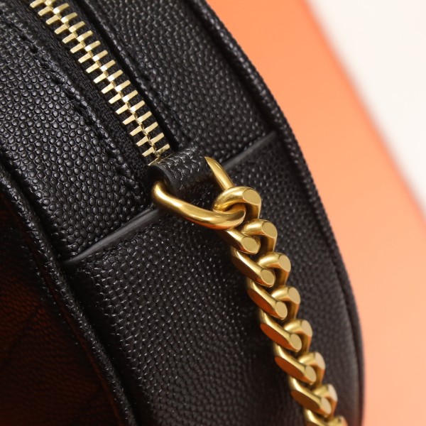 Handbags SAINT LAURENT 610436 size 17x17x5.5 cm