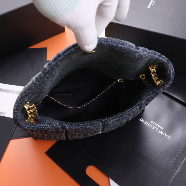 Handbags SAINT LAURENT 577476 size 29×17×11 cm