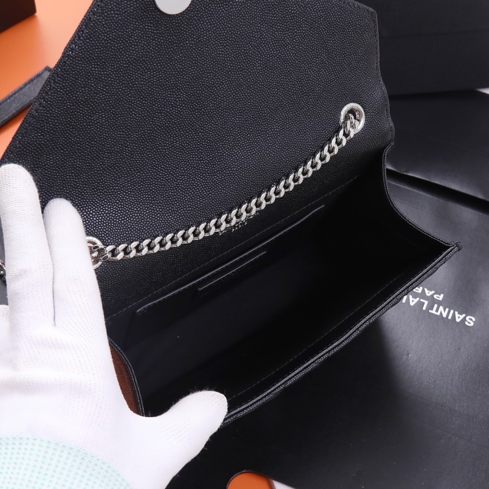 Handbags SAINT LAURENT 526286 size 21x13x6 cm