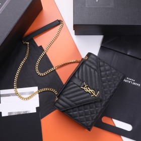 Handbags SAINT LAURENT 487206 size 24x17.5x6 cm 