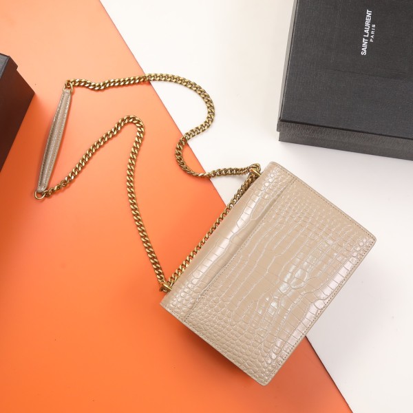 Handbags SAINT LAURENT 422906 size 22x8x16 CM