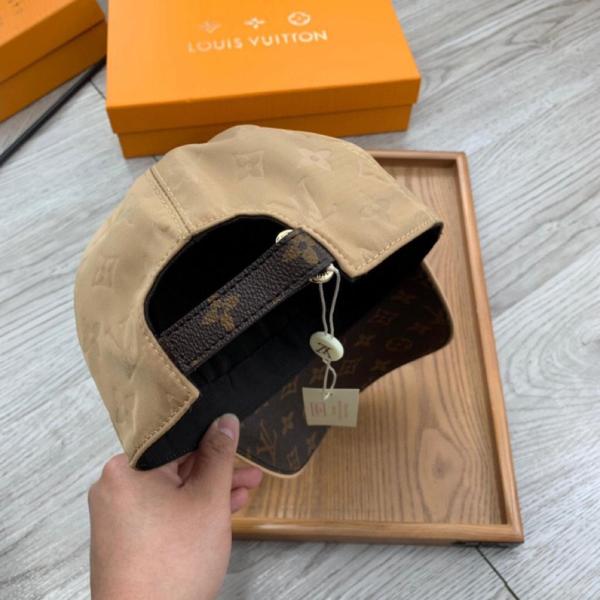 Hat Louis Vuitton 4