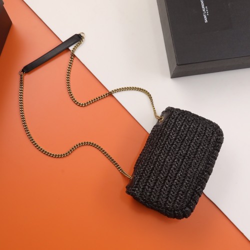 Handbags SAINT LAURENT 633151  size 22×16.5×12 cm