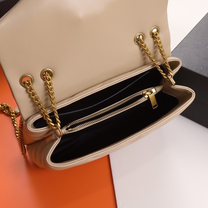 Handbags SAINT LAURENT 494699  size 25×17×9 cm