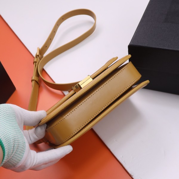 Handbags SAINT LAURENT 634306 size 19x13x5 cm