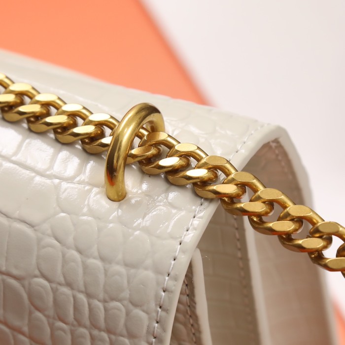 Handbags SAINT LAURENT 442906  size 22x8x16 cm