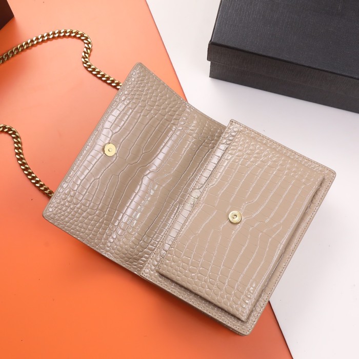 Handbags SAINT LAURENT 442906  size 22x8x16 cm