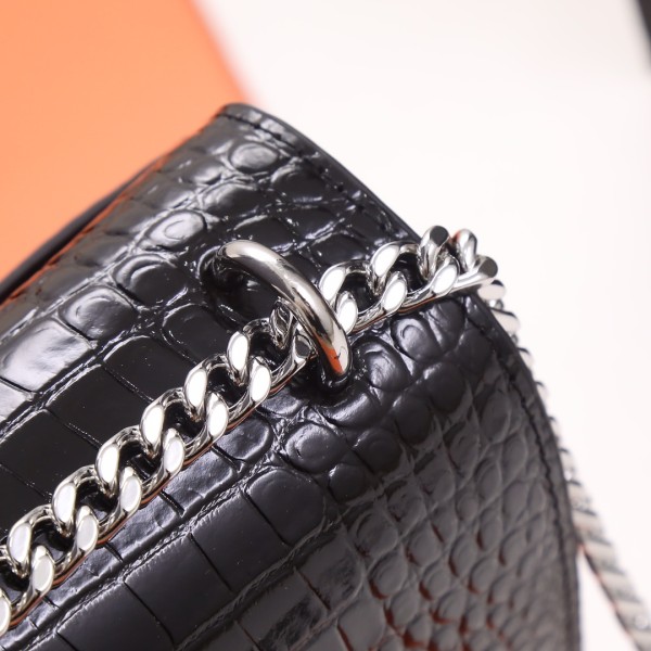 Handbags SAINT LAURENT 442906 size 22x8x16 cm 