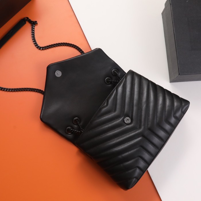 Handbags SAINT LAURENT 487216  size 32×22×11 cm