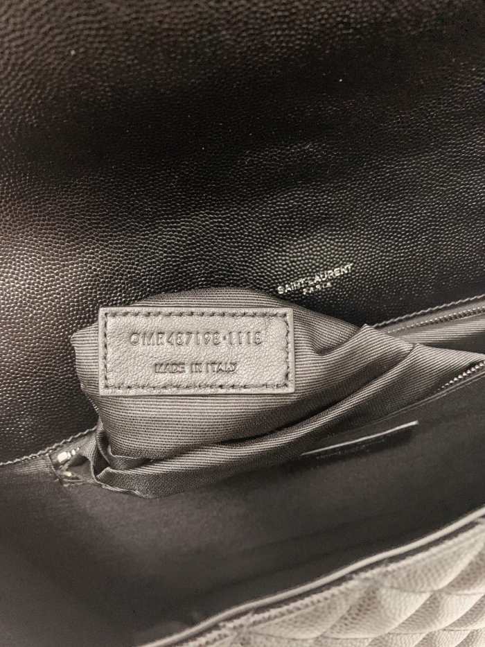 Handbags SAINT LAURENT 396910  size 31*22*7.5 cm