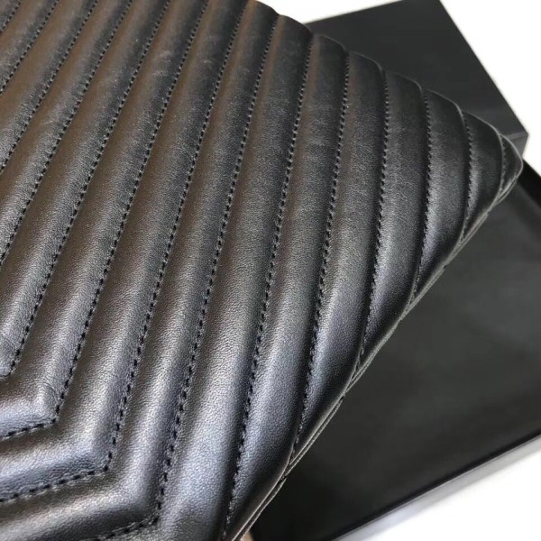 Handbags SAINT LAURENT 440222  size 36×24.5×2.5 cm