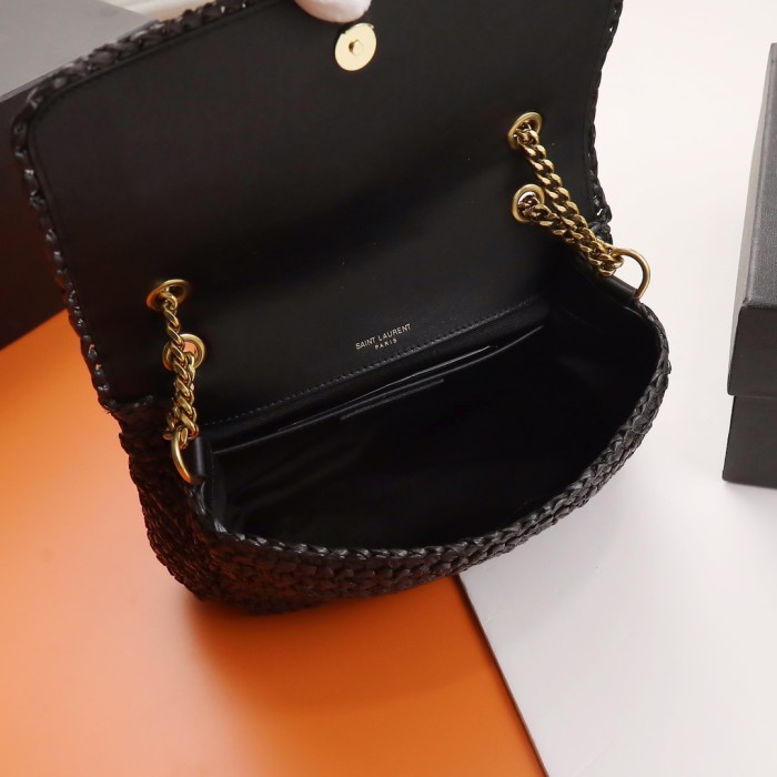 Handbags SAINT LAURENT 633151  size 22×16.5×12 cm