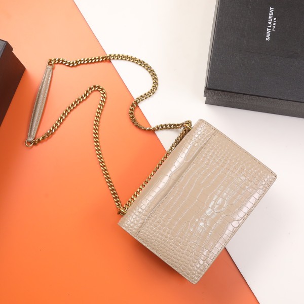 Handbags SAINT LAURENT 442906  size 22x8x16 cm