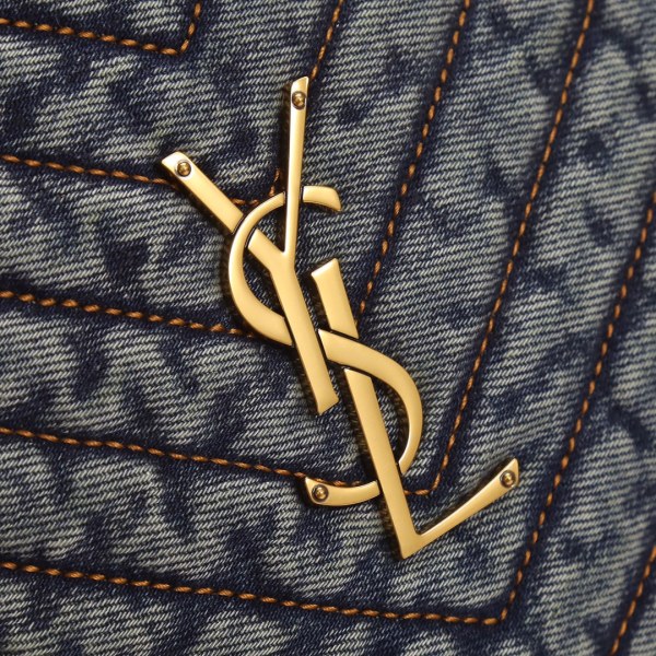 Handbags SAINT LAURENT 610436  size 17×17×5.5 cm